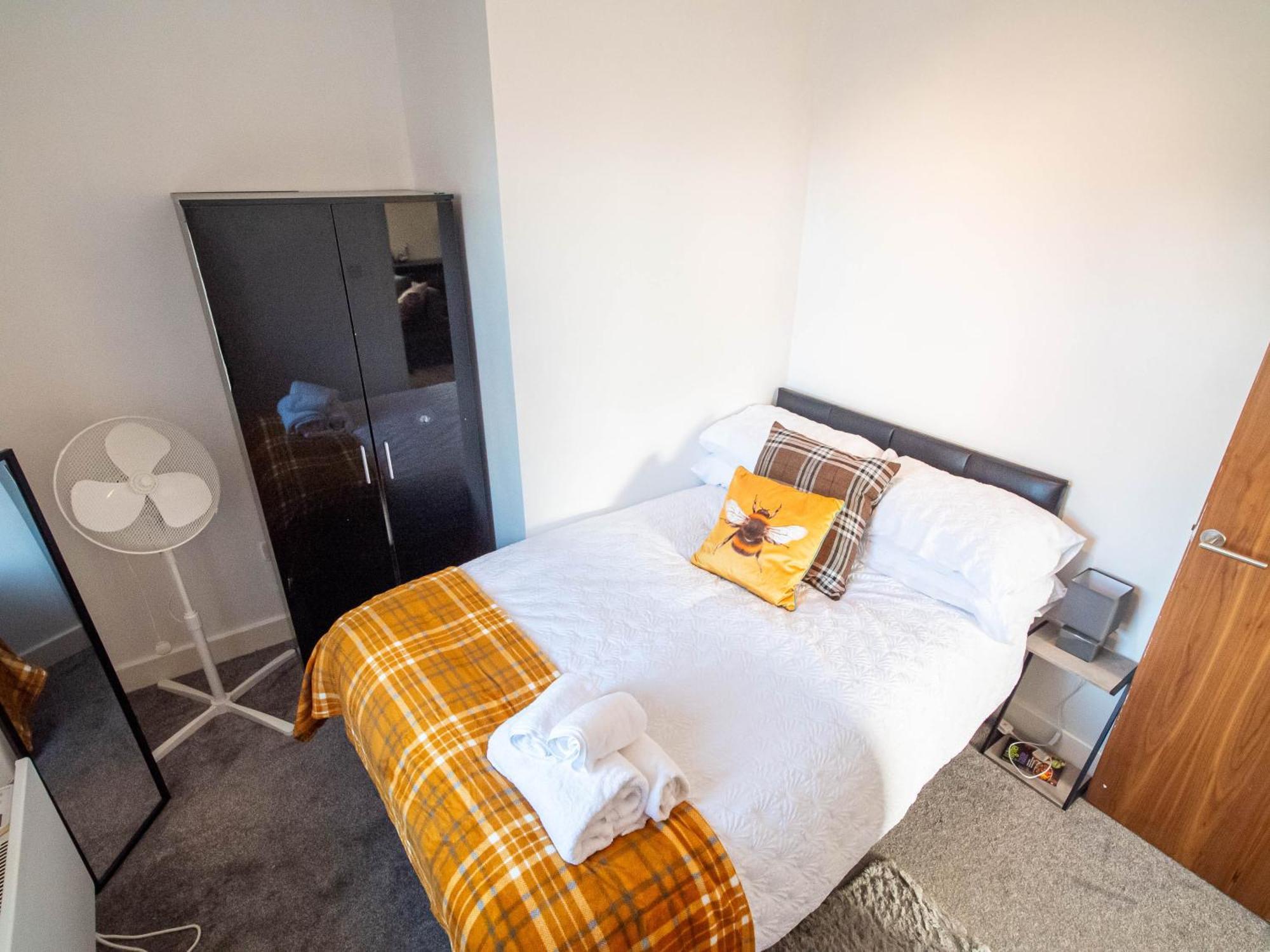 شقة The Heart Of Huddersfield Hideaway المظهر الخارجي الصورة